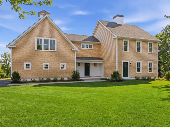 50 Chestnut St, Duxbury, MA 02332
