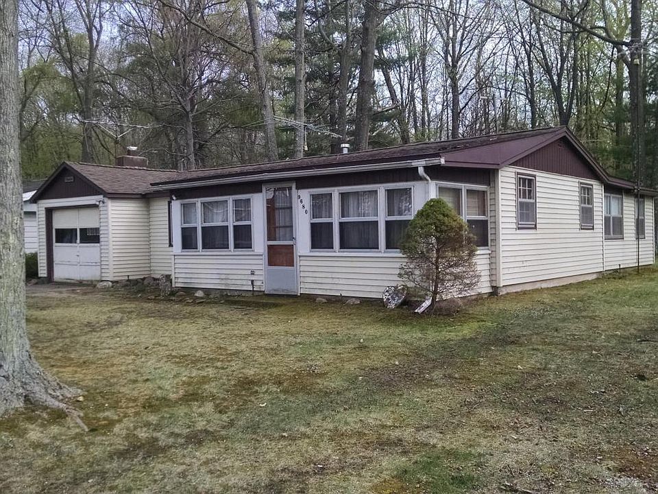 1st image of 9680 Sandra Lou Dr