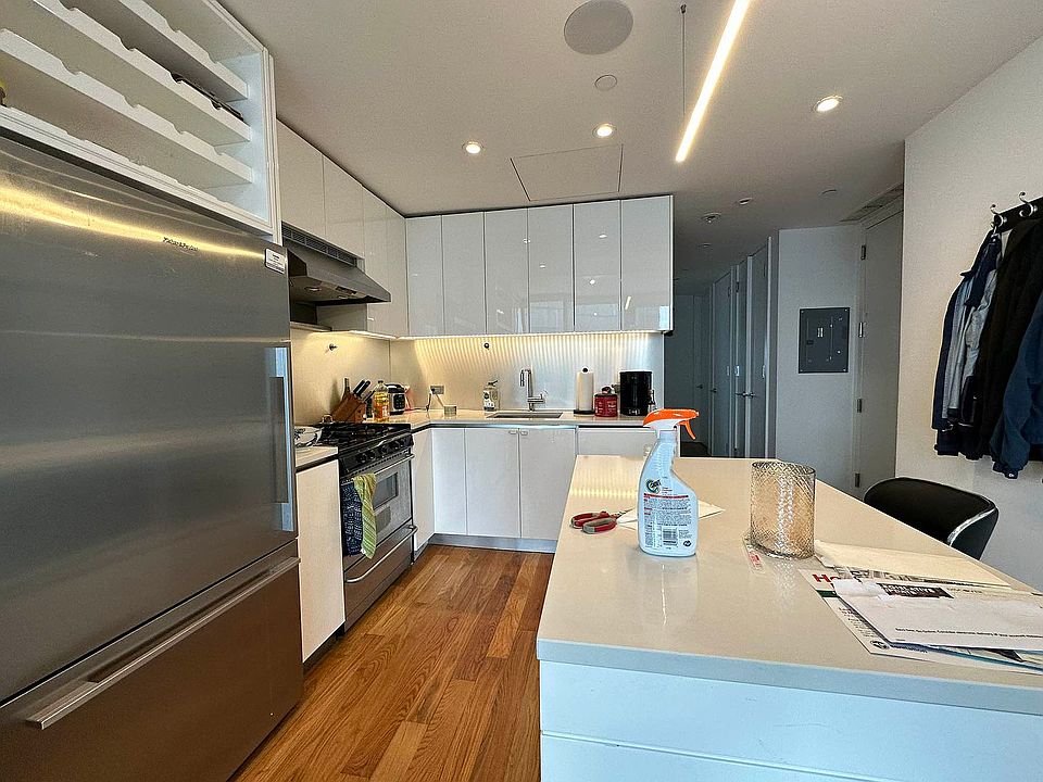 1st image of 436 Albee Sq APT 26A