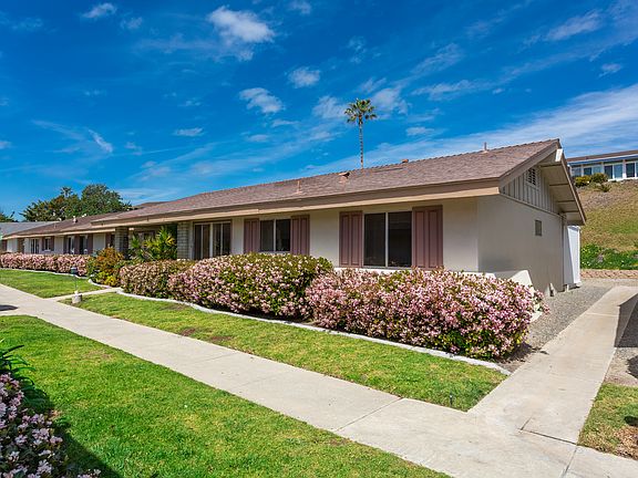 2nd image of 3630 Vista Campana S Unit 25