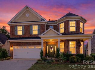318 Willow Tree Dr, Rock Hill, SC 29732
