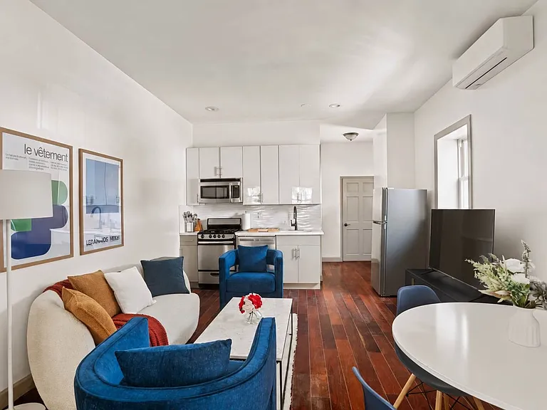 316 Chauncey St #1B — Photo 2