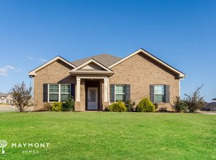 304 Dinner Tree Sq, Huntsville, AL 35811