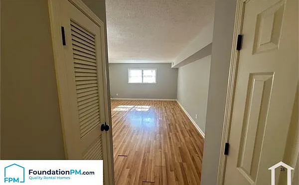 34 N Idlewild St #11 — Photo 11
