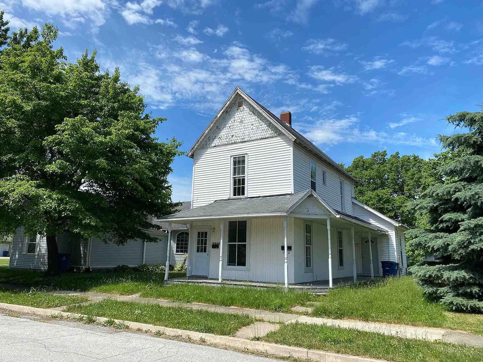 3810 S Harmon St photo 1