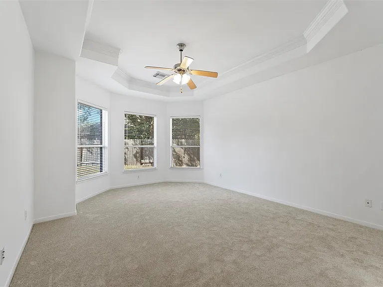26422 Creston Woods Dr — Photo 17