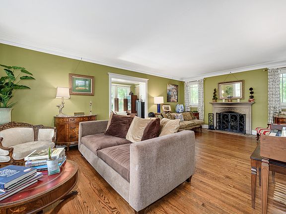 4th image of 10921 S Hoyne Ave