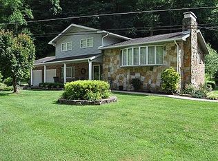 1401 Fedscreek Rd, Fedscreek, KY 41524