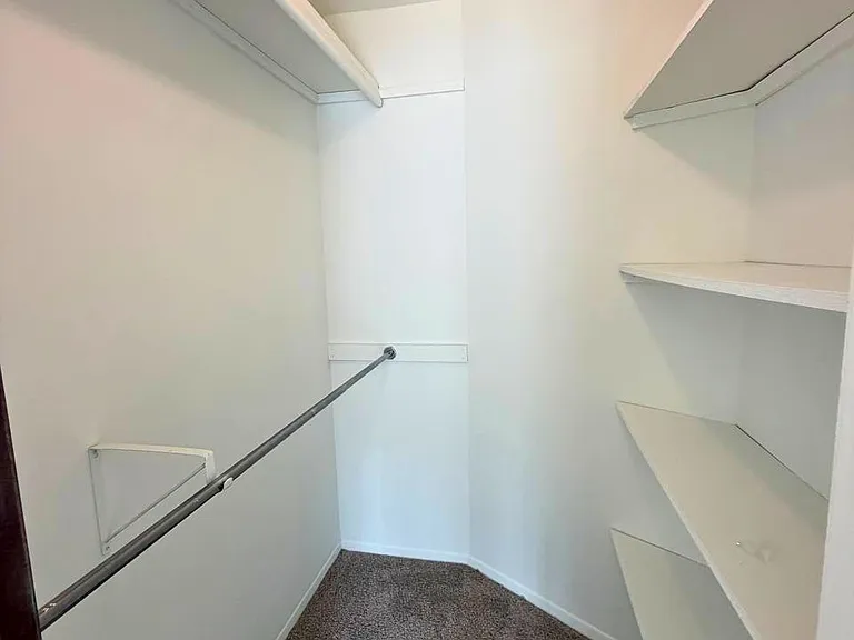 8468 Beatrice — Photo 26