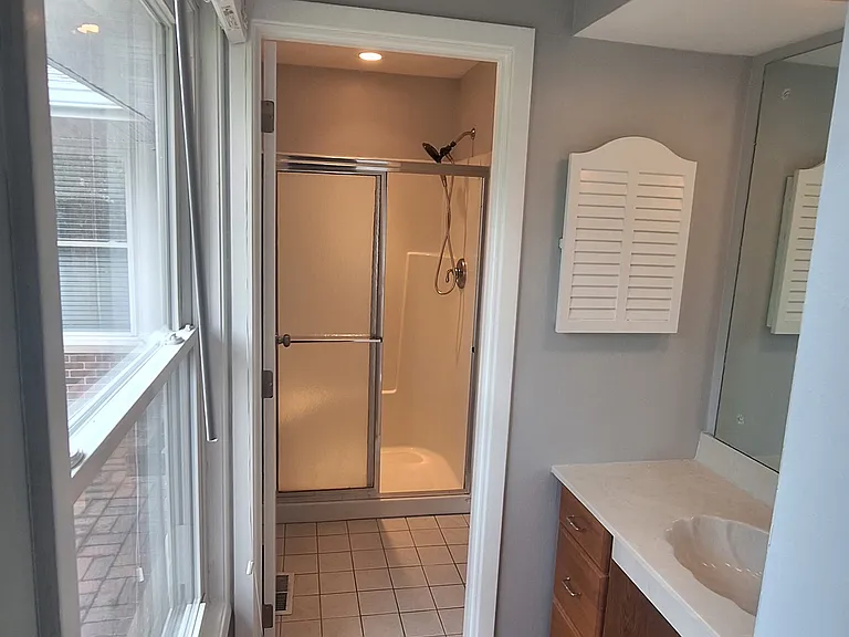 11938 Elkwood Dr — Photo 20