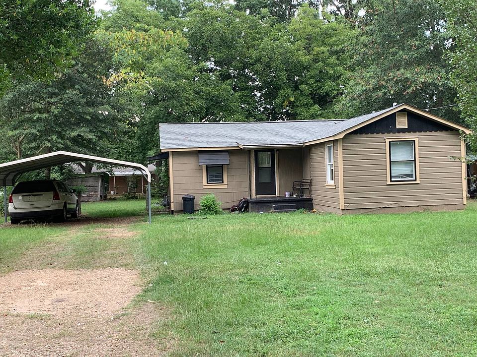 2nd image of 346 Watts St