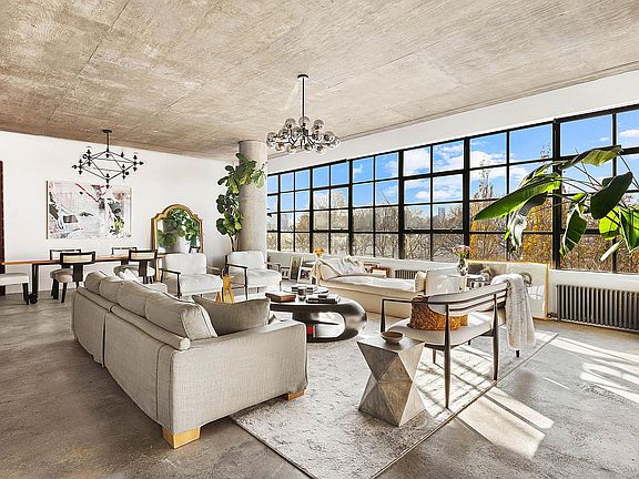 3rd image of 495 West St APT 3