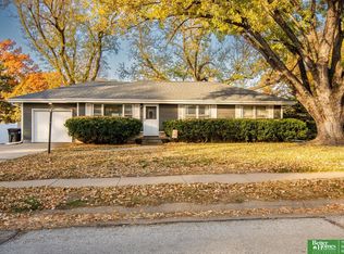 3252 S 74th St, Omaha, NE 68124