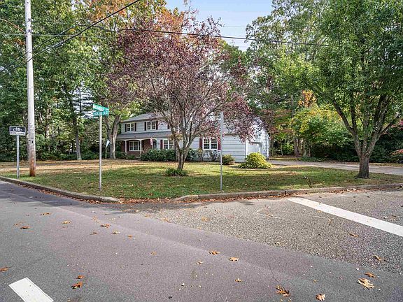 2nd image of 502 Highland Blvd