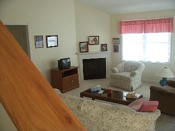 5th image of 51 Westminster Dr