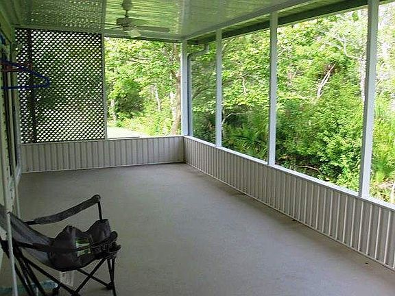 4th image of 245 Blue Heron Lake Cir