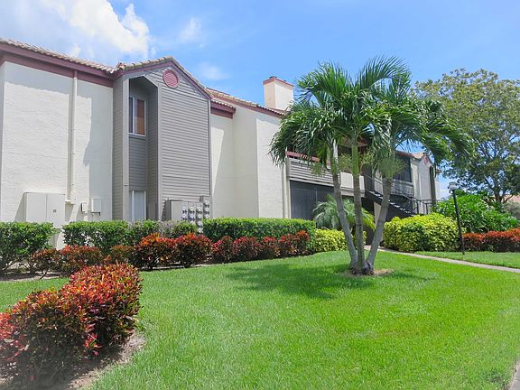 2nd image of 10263 Gandy Blvd N APT 2412
