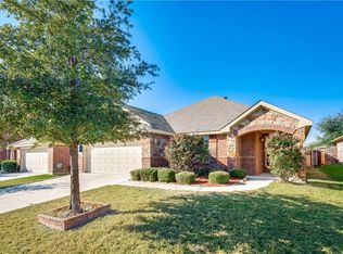 1424 Samantha Creek Dr, Little Elm, TX 75068