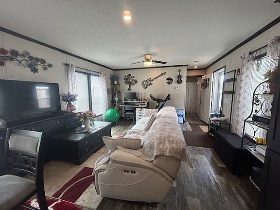 4th image of 39500 W Warren Rd #274