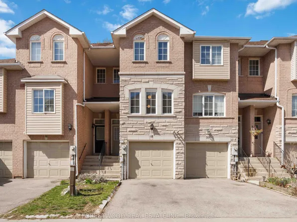 48 Pioneer Ave, Toronto, ON M6M 5H5