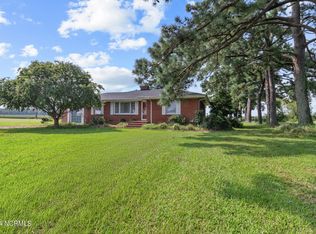 523 Griffin Swamp Rd, Elizabeth City, NC 27909