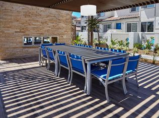 21025 Sundown Ln #4-025, Huntington Beach, CA 92648