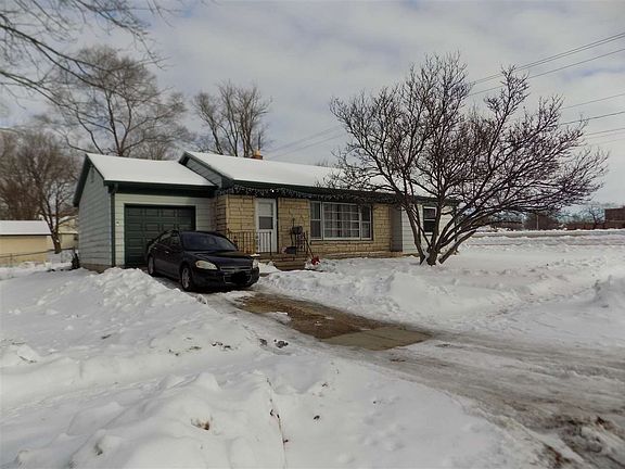 2nd image of 329 E Chapel St