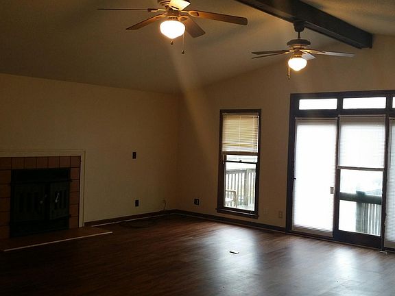 2nd image of 4309 Chalet Cir