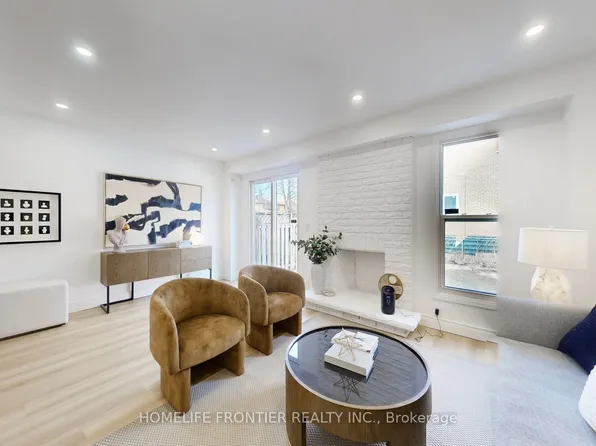 42 Green Spring Dr, Toronto, ON M1V 2B1