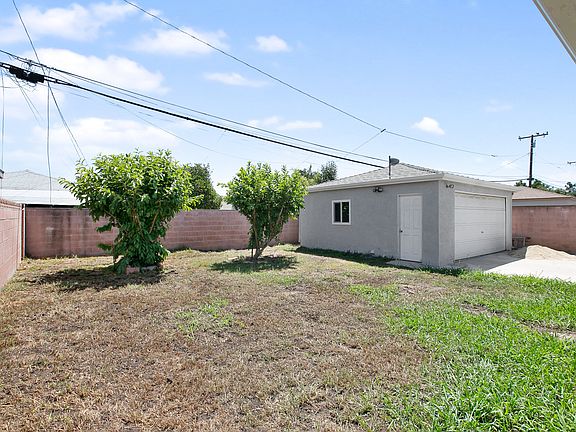 5th image of 11702 Leland Ave