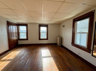 221 3rd St #1, Olyphant, PA 18447