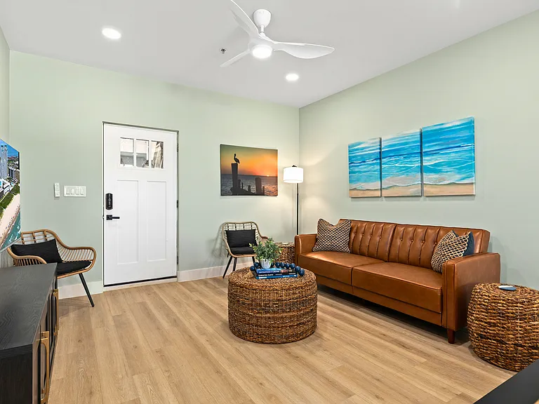 111 W Sunny Isle Dr #402 — Photo 13