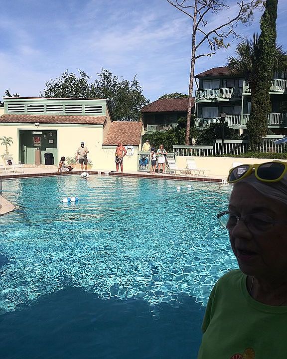 1st image of 113 Club House Cir