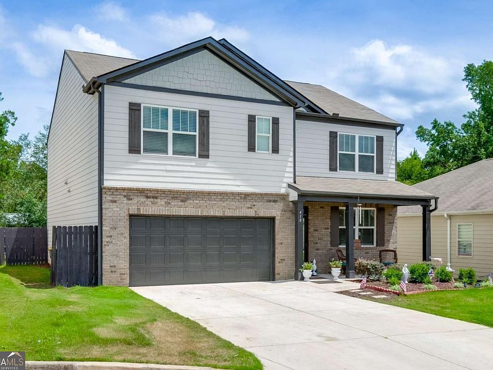 1st image of 410 Maple Brook Dr