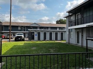 426 Hollyvale Dr #12, Houston, TX 77060