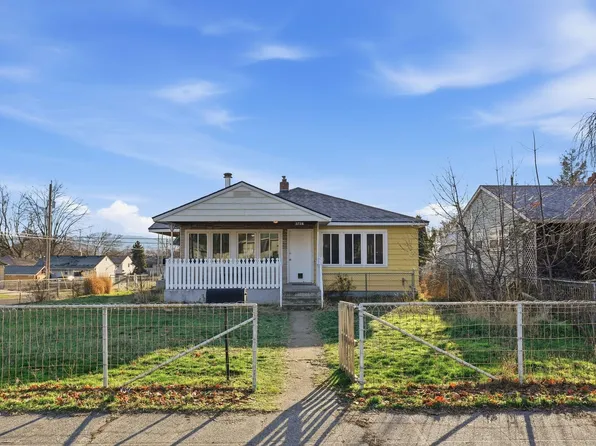 3728 E Cleveland Ave, Spokane, WA 99217