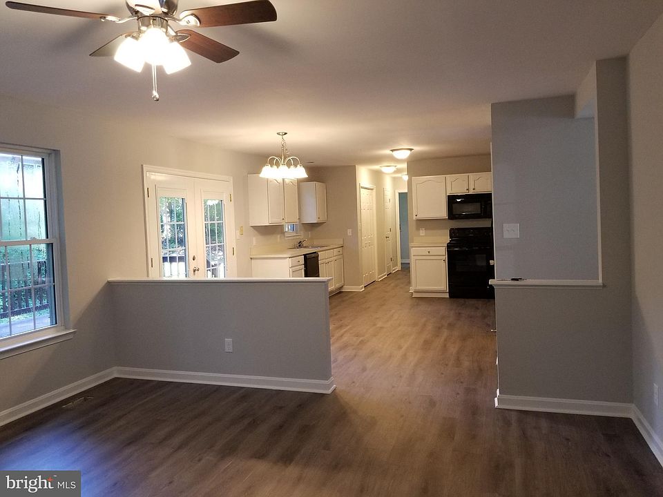 1st image of 11926 Gardenia Dr
