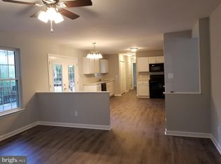 11926 Gardenia Dr, Fredericksburg, VA 22407