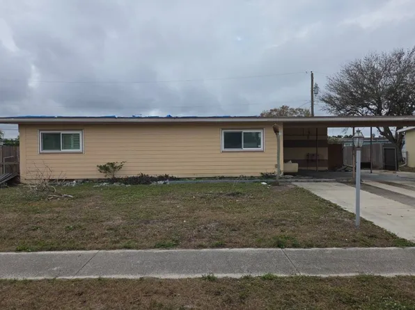 844 Conreid Dr NE, Pt Charlotte, FL 33952