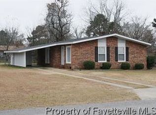 5225 Hornbeam Rd, Fayetteville, NC 28304
