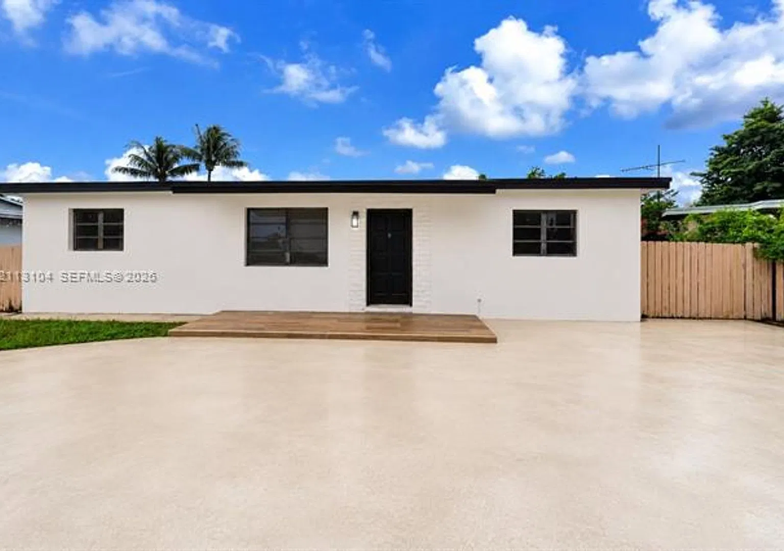 7300 SW 12th St # 7300, Miami, FL 33144 — Photo 2