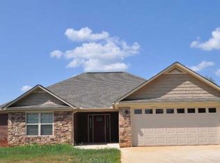 69 Granvil Way, Weaver, AL 36277