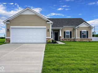 6800 Coreopsis Ln, Seymour, IN 47274