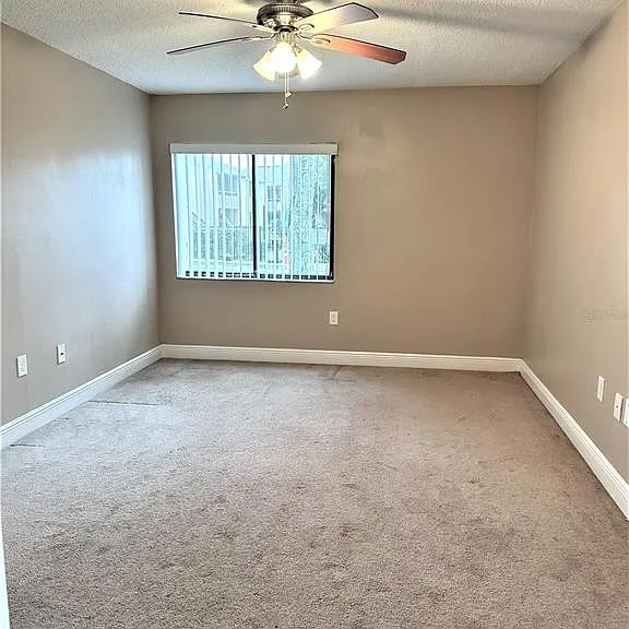 5057 Vineland Rd #5057 — Photo 19