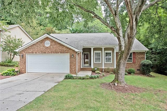1st image of 4000 Armitage Dr