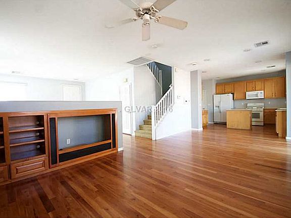 3rd image of 567 Lacabana Beach Dr