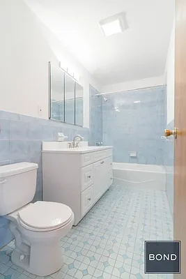 Rented by Bond New York | media 22