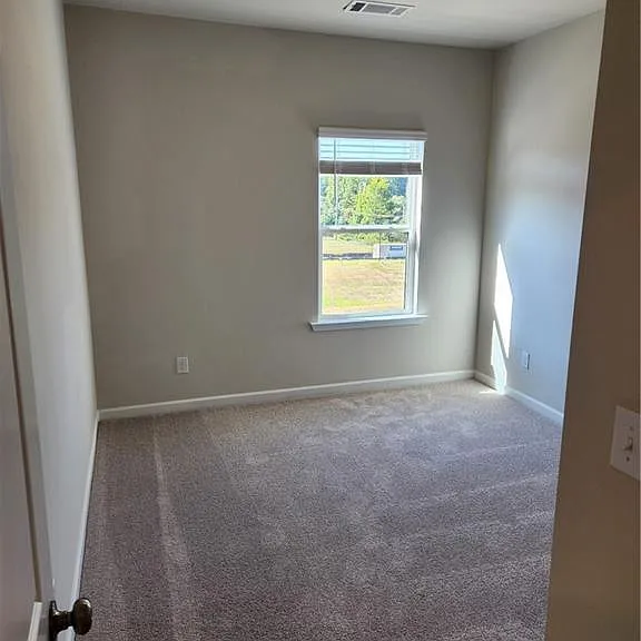 20 Peeples Dr — Photo 35
