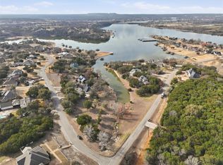712 Goldeneye Dr, Granbury, TX 76049