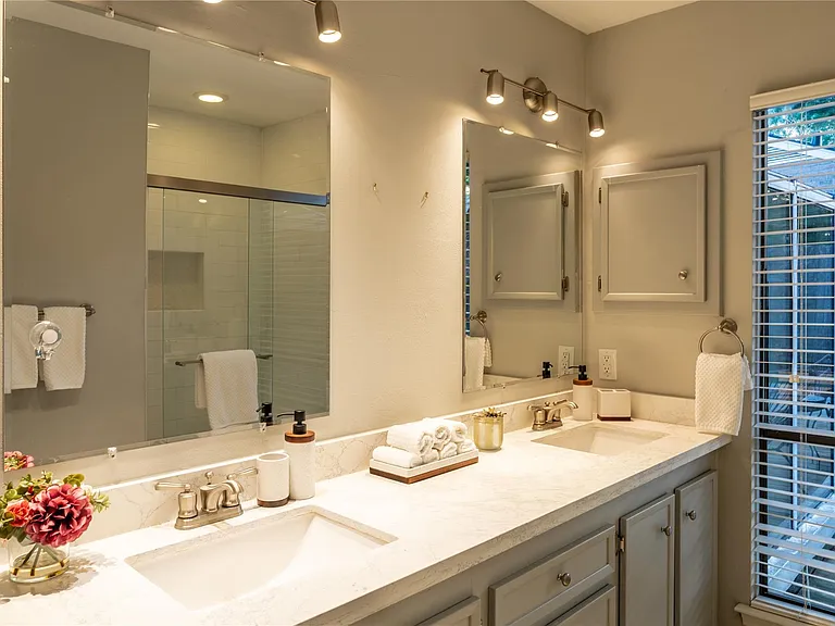 12226 Ravenmoor Dr — Photo 15